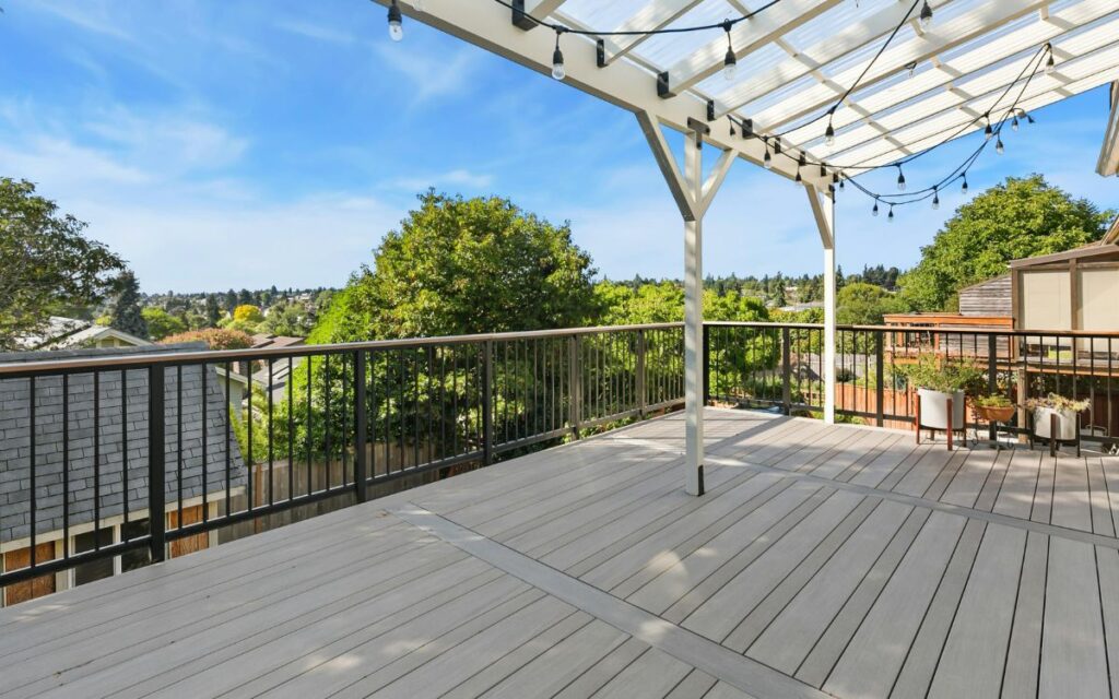 Pavimento in legno da esterno: guida alla scelta